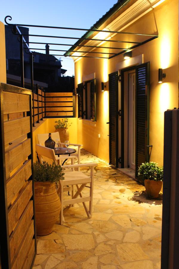 Appartamento Eirini'S House Liapades Esterno foto
