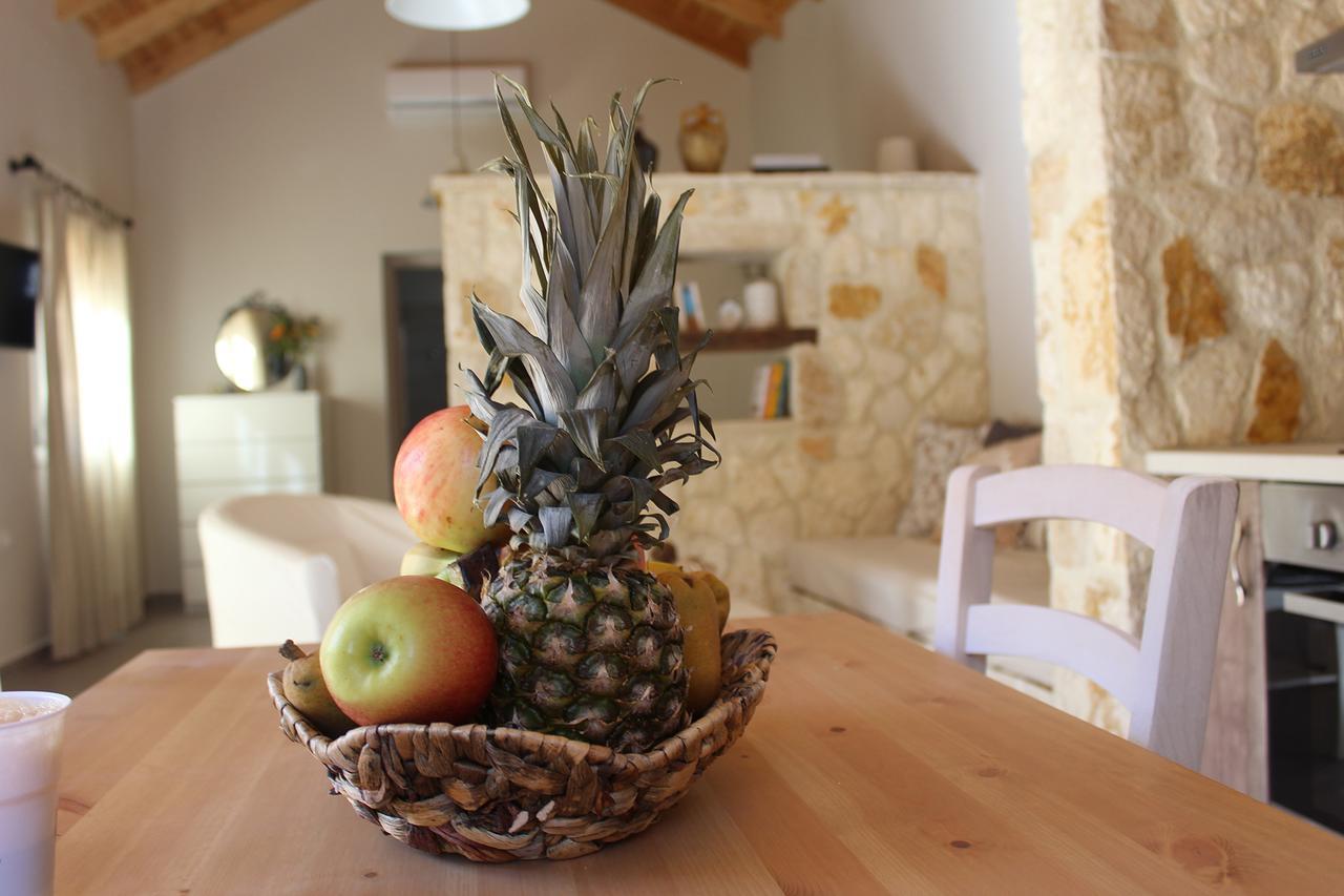 Appartamento Eirini'S House Liapades Esterno foto